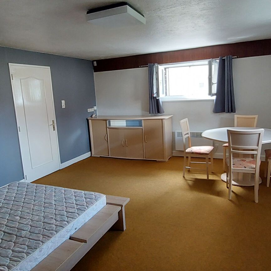 Location Appartement 1 pièce 36m² - Photo 1