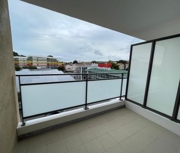 Location Appartement 2 pièces 40m² MARSEILLE 13ème - Photo 4