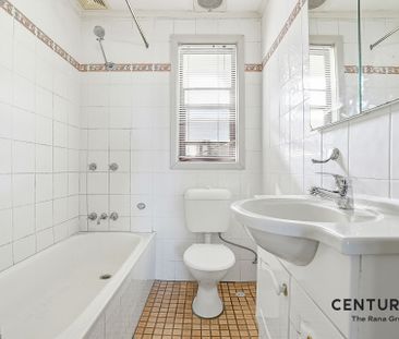Spacious Family Home in Prime Seven Hills Location - Photo 6