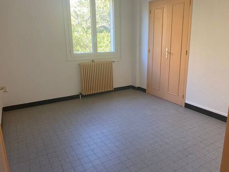 Location appartement t4 à Aubenas (07200) - Photo 3