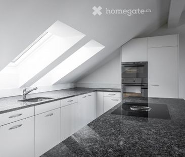4.5 Zimmer Wohnung, Zürich - "Wunderschöne Dachgeschosswohnung mit Blick über die Stadt" - Foto 3