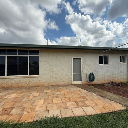 Granny Flat for Rent in Atherton including Power - Photo 4