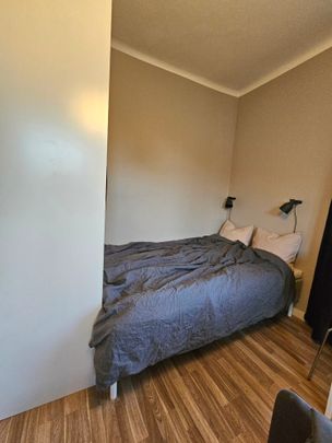Krokslättsgatan, Mölndal - Photo 1