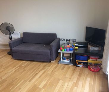 1 Bed Flat, Raphael House, IG1 - Photo 4