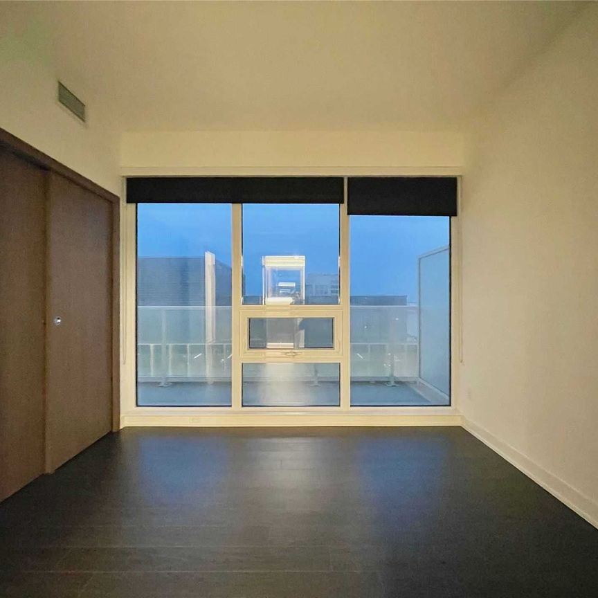 For Lease - 19 Bathurst Street Unit# 1011, Toronto, Ontario - Photo 1