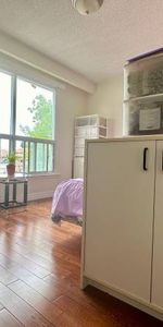 $1950 Bright & Cozy 1+1 Apartment at Finch/Victoria Park - Photo 3