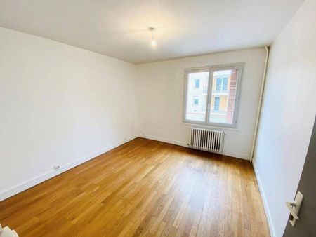Appartement 4 pièces - 71000 Mâcon - Photo 3