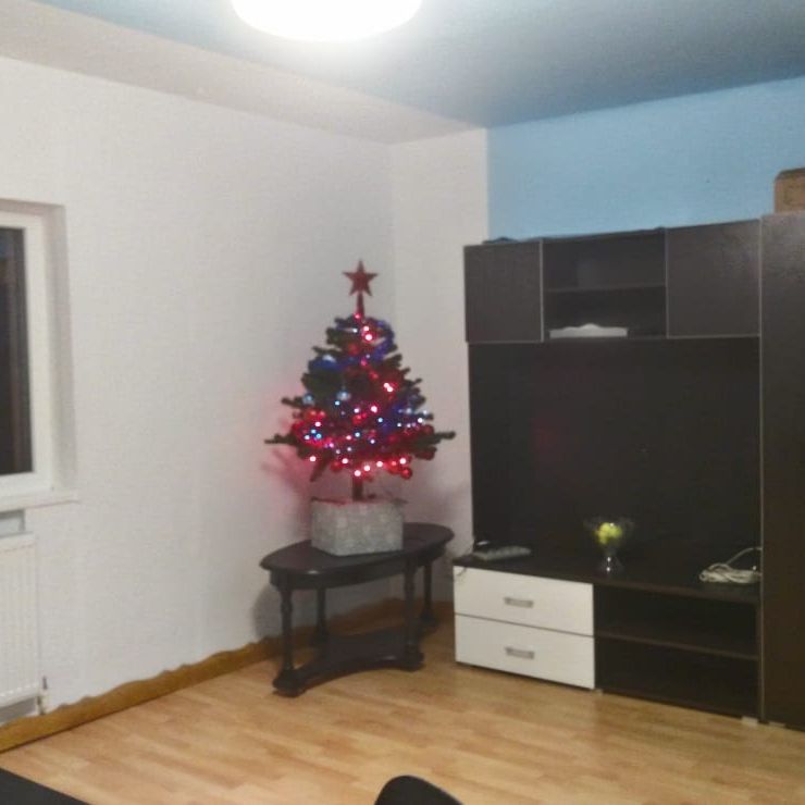 Inchirieri Apartamente 3 camere Bucuresti - Photo 1