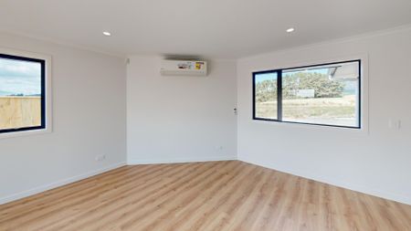 Fitzherbert - 4 Bedrooms - Photo 5