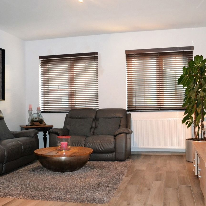 Nieuwbouw appartement met 2 slaapkamers en garage vlakbij het centrum van Mol - Foto 1