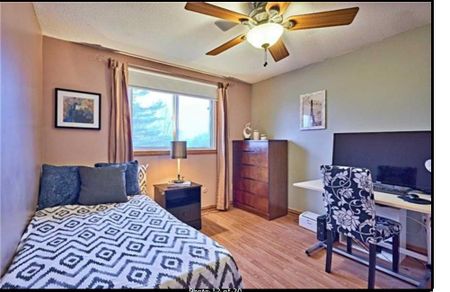 For Lease - 37 Caledon Court, Oshawa, Ontario - Photo 2