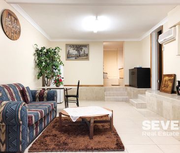 FURNISHED GRANNY FLAT - Photo 1