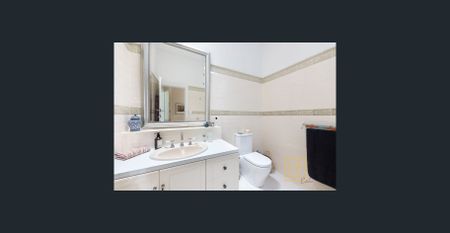 Timeless Elegance in Claremont's Premier Enclave - Photo 5