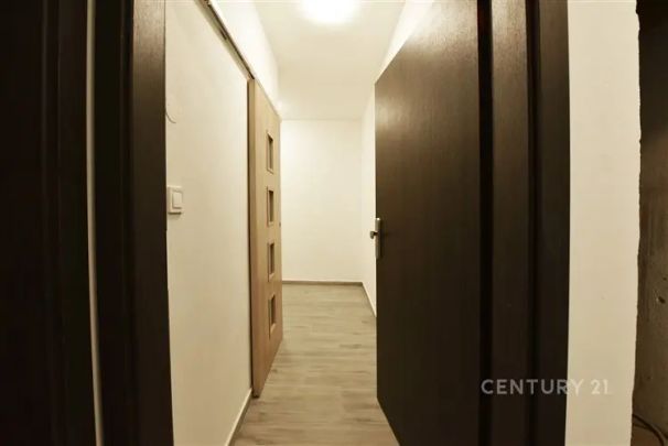 Pronájem moderního bytu 3+kk po kompletní rekonstrukci – Vimperk, Jirchářská - Fotografie 1