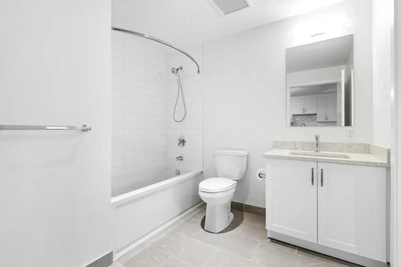 Timeless Elegance with a Twist of Sophistication - Photo 3