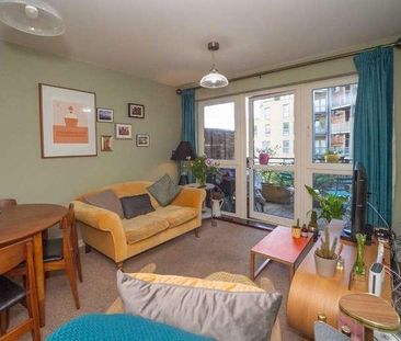 Harry Zeital Way, London, E5 - Photo 3