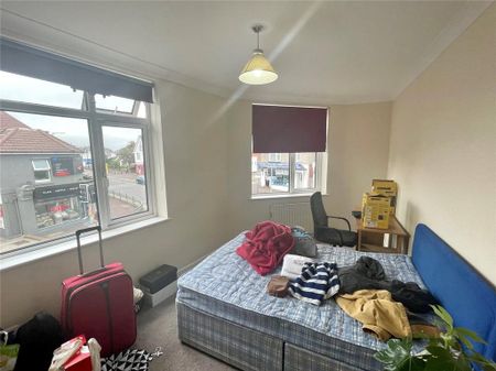 3 bedroom apartment to rent - Photo 2