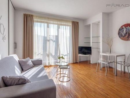 Pronájem bytu 2+kk 45 m2 - Фото 3