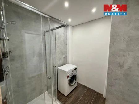 Pronájem bytu 1+kk, 28 m - Photo 5