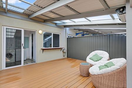 Easy Coastal Living, Moments to Mudjimba Beach! - Photo 4