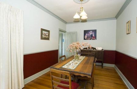 24 Panoramic Grove, Glen Waverley - Photo 2