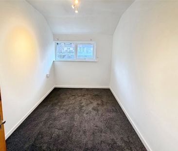 3 bedroom house to rent Wigland Way, Birmingham, B38 - Photo 4