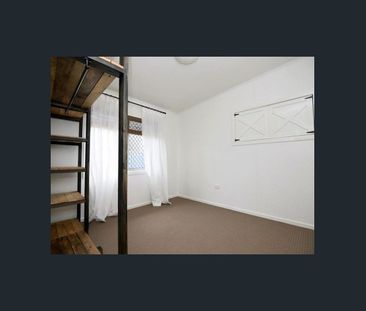 2 Bedroom East Toowoomba Delight - Photo 5