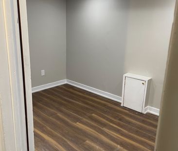 For Lease - 1566 Northmount Avenue Unit# Lower, Mississauga, Ontario - Photo 4