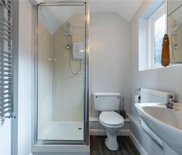 2 bedroom terraced house to rent - Photo 2