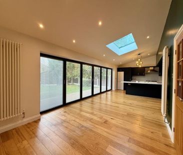 5 Bedroom Detached To Let - Photo 2