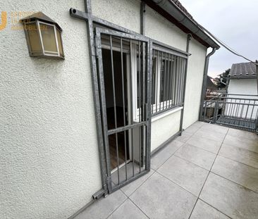 Gemütliche 3 Zimmerwohnung mit EBK, Balkon und Gartenmitbenutzung -... - Foto 2