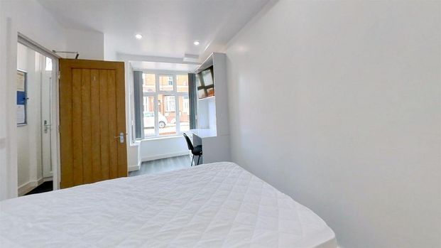 5 bedroom house to rent - Photo 1
