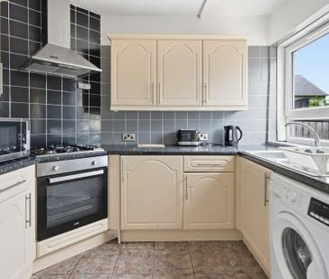 1 bedroom property with land to rent - Photo 2