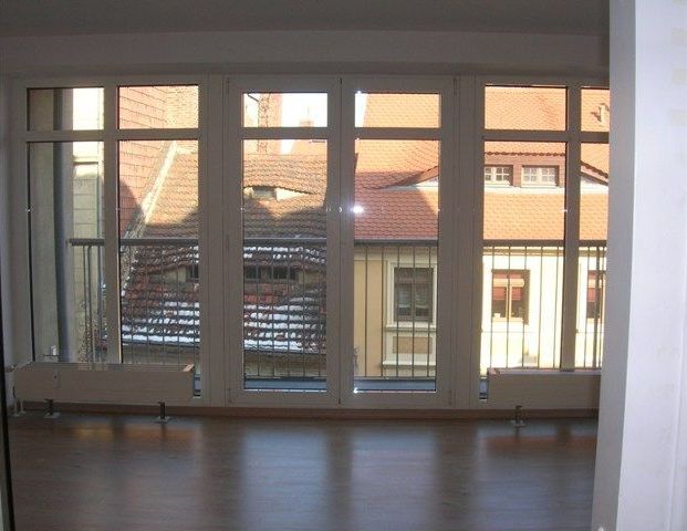 moderne 1- Raumwohnung mit kleinem Balkon und Einbauküche im Görlitzer Zentrum ! - Photo 1
