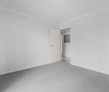 Spacious 3 Bedroom Duplex - 16B Rivergum Place! - Photo 4