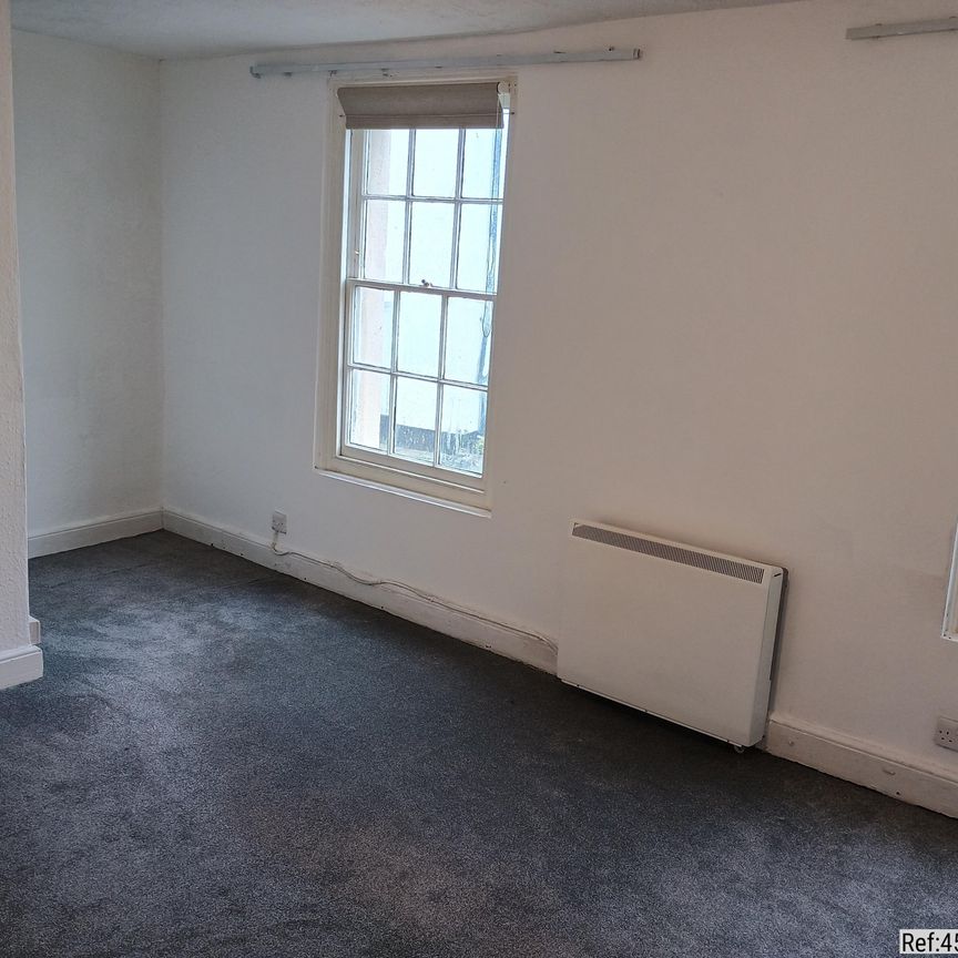 2 bed Maisonette in West Street , Banwell, BS29 6DA - Photo 1