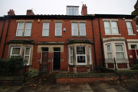 6 bedroom Student Terraced House to rent in Osborne Avenue, Jesmond, Newcastle upon Tyne - Photo 5