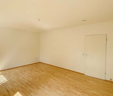 Renovierte 3-Zimmer-Wohnung mit Balkon in Waldbröl zu vermieten! - Foto 1