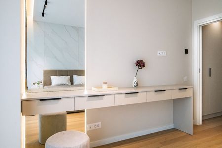 4-Room Apartment for Rent // Up-site // Parking Included // Spa - Photo 3