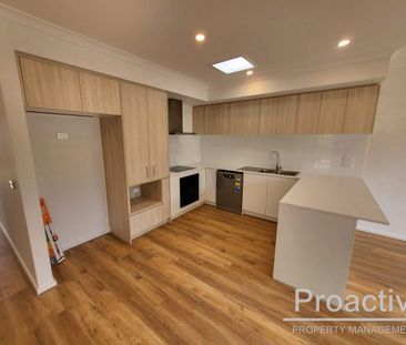 Modern, Low-Maintenance Living with Stylish Finishes - Photo 4