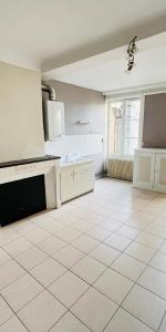 Location Appartement 2 pièces 75m² MACON 71000 - Photo 3