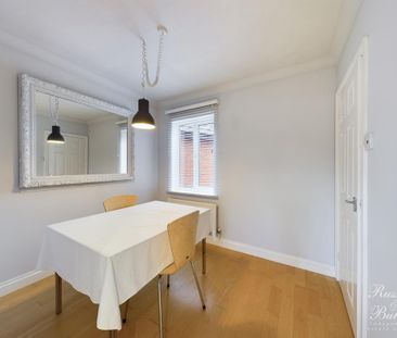 3 bedroom detached house to rent - Photo 2