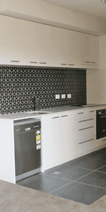 THE FIREMAN'S APARTMENTS - PETONE - Photo 4