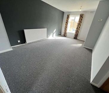 Aspen Close, Frome, Somerset, BA11 - Photo 4