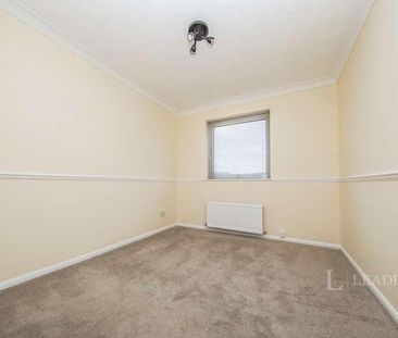 Princes Gardens, Lower Somersham, Ipswich, IP8 - Photo 3