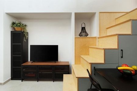 Studio/Γκαρσονιέρα για ενοικίαση Αγία Τριάδα (Φάληρο - Ιπποκράτειο) - Φωτογραφία 2