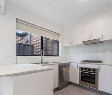 4/32A Wynarka Drive, Hoppers Crossing. - Photo 2