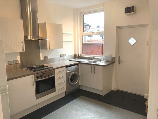 2 Bedroom Terraced To Let - Photo 1