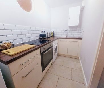 1 Bed Flat, Kings Heath, B14 - Photo 6