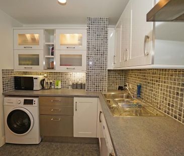 2 bedroom apartment to rent - Photo 6